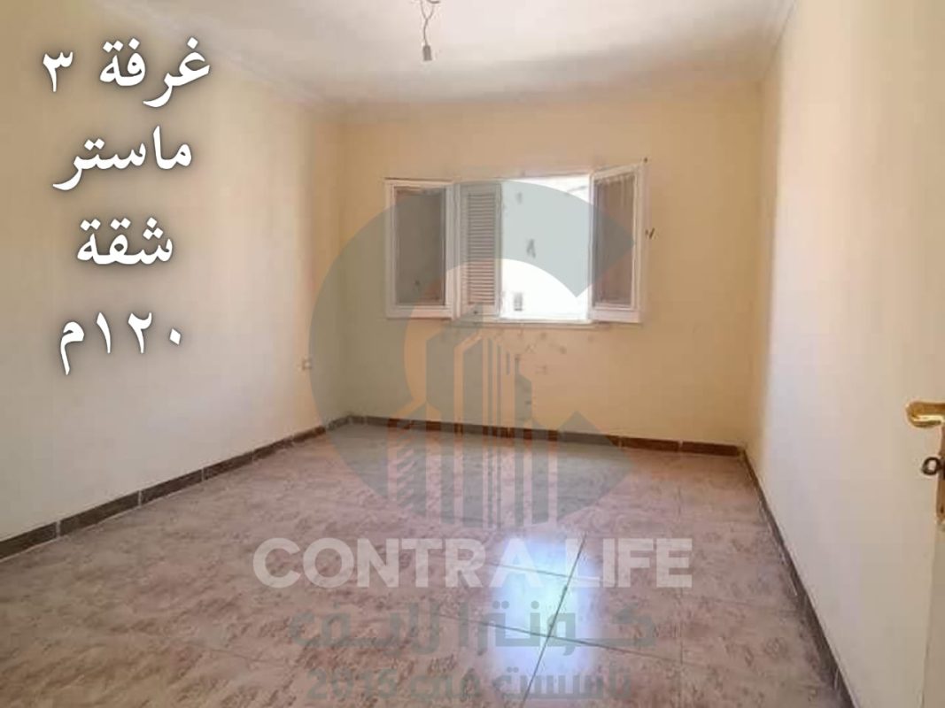 شقة للايجار بموقع مميز بجوار نادي الياسمين3 قطاع الـ800